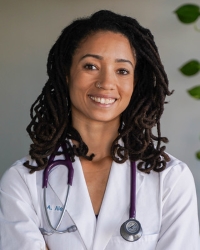Ashley Alexis - Naturopathic Doctor