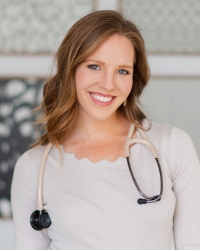 Ari Kasprowicz Calhoun - Naturopathic Doctor